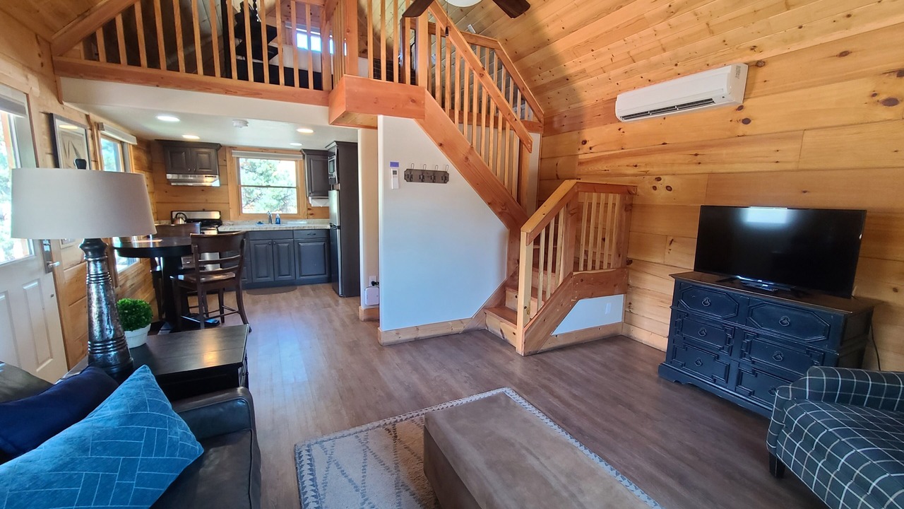 Photo of Livingroom in Veyo