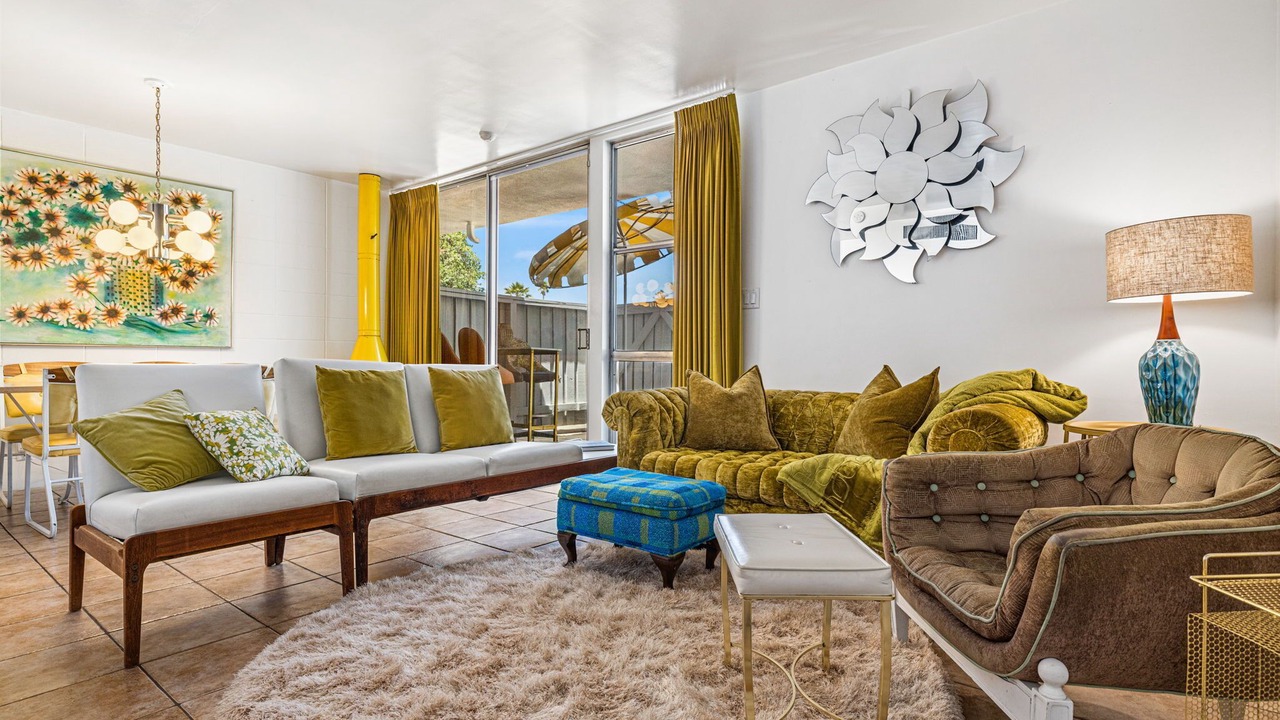 Photo of Livingroom in Magnesia Falls Cove