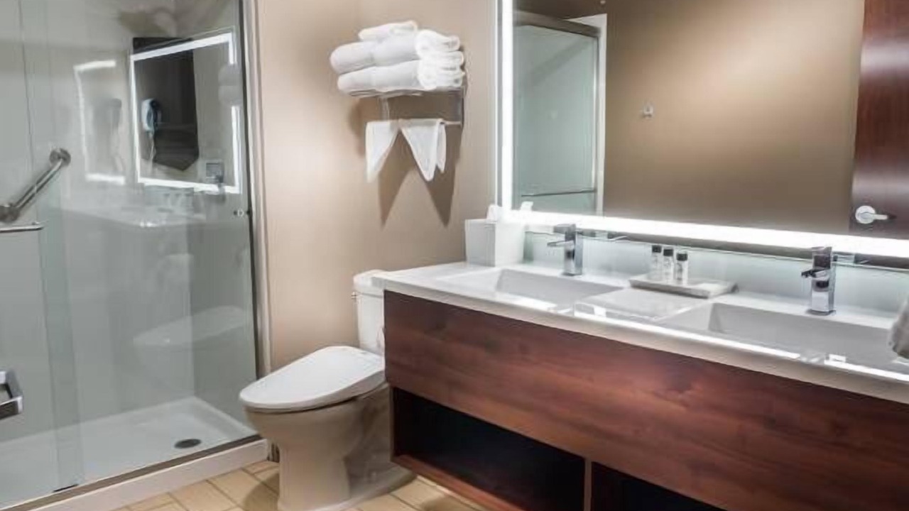 Photo of Bathroom in Midway