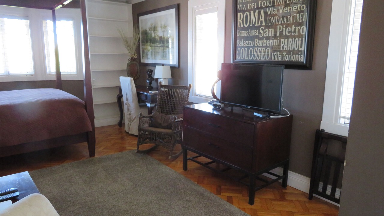 Photo of Livingroom in Alameda