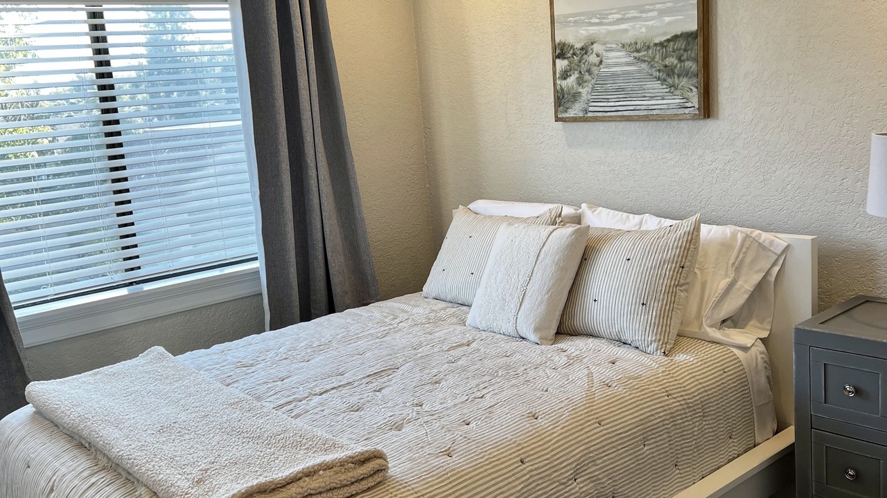 Photo of Bedroom in Laguna Niguel