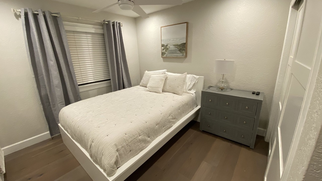 Photo of Bedroom in Laguna Niguel