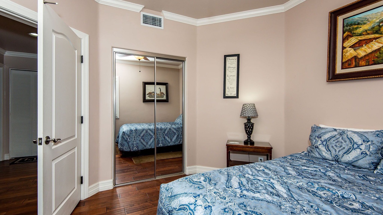 Photo of Bedroom in Bullhead City