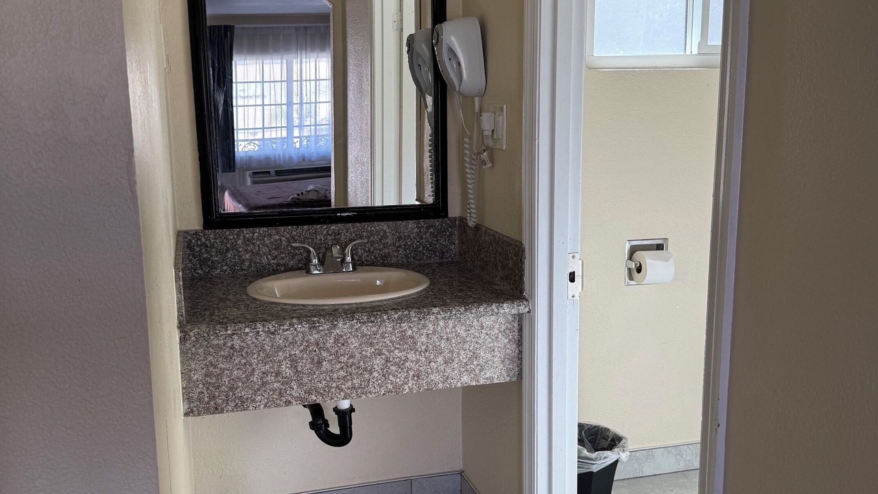 Photo of Bathroom in Orange