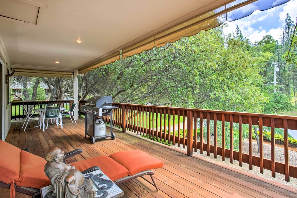 Photo of Outdoor in Groveland
