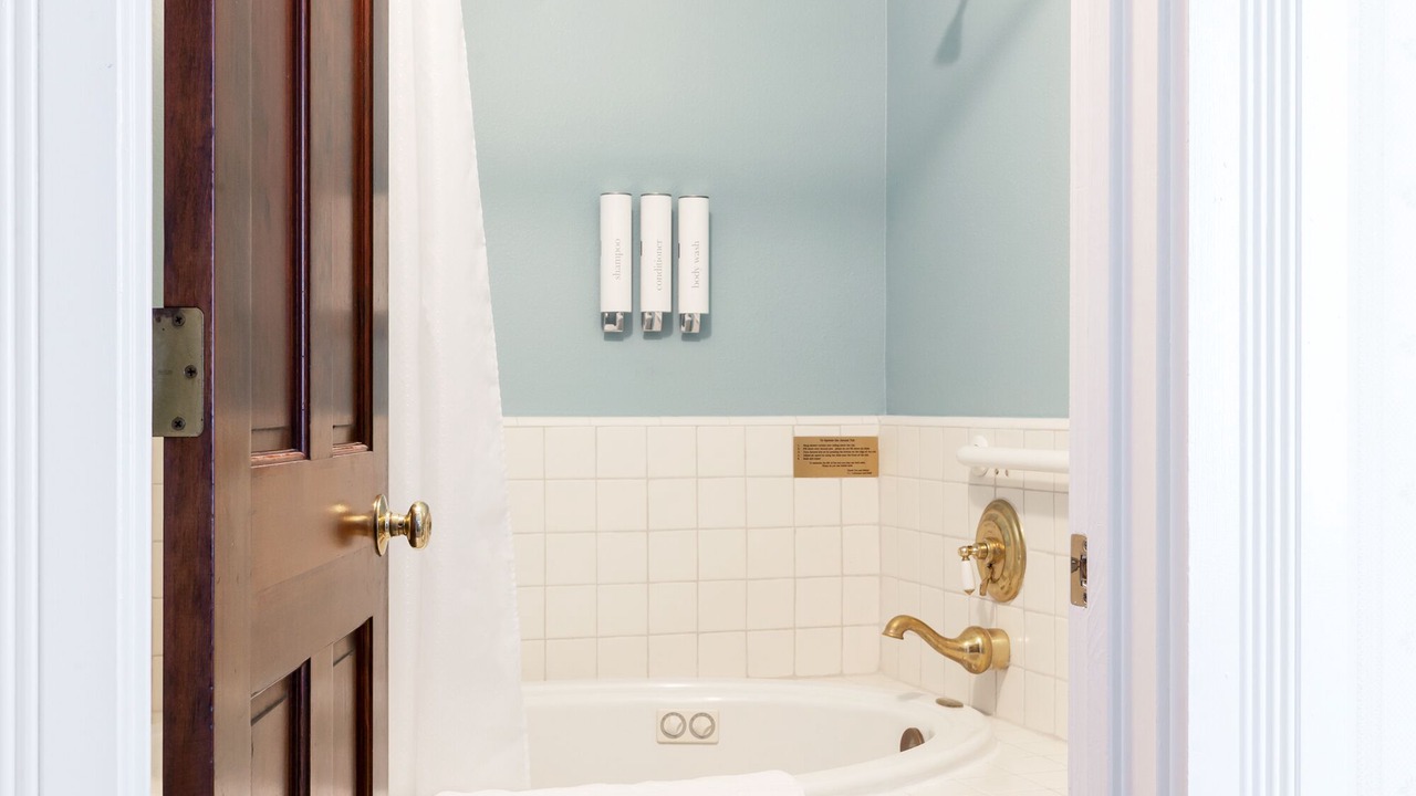 Photo of Bathroom in Downtown