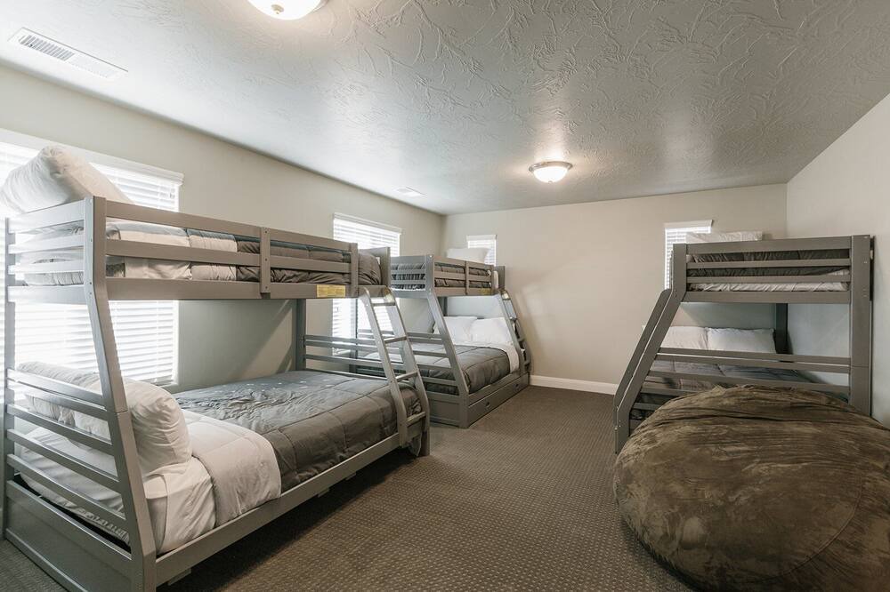 Photo of Bedroom in Sienna Hills