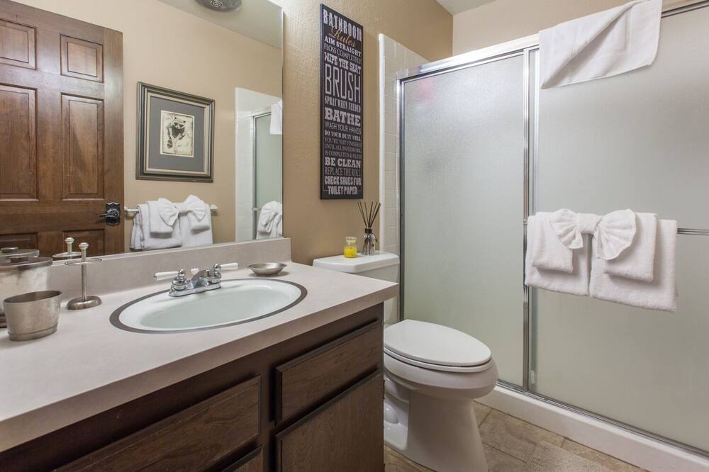 Photo of Bathroom in Mammoth Lakes