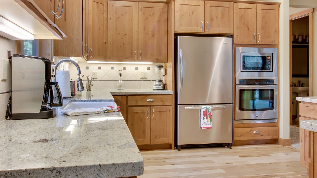 Photo of Kitchen in Tahoma