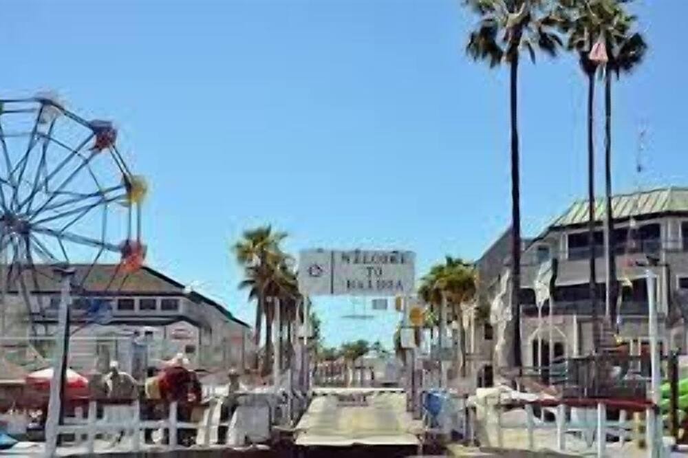 Photo of Others in Balboa Peninsula