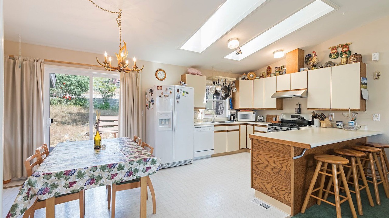 Photo of Kitchen in Mountain View Estates