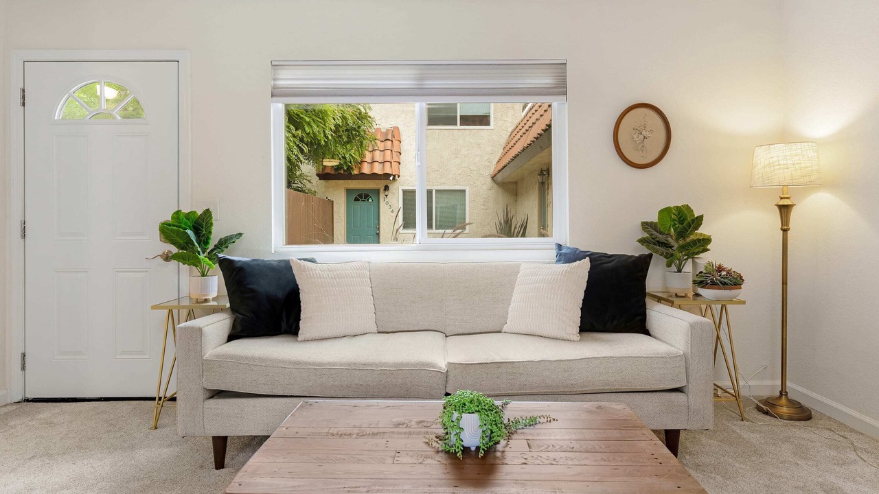 Photo of Livingroom in Imperial Beach