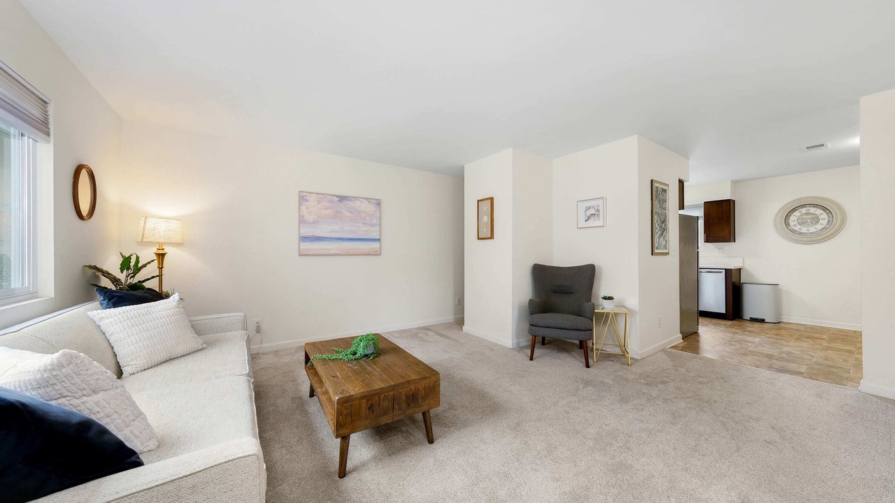 Photo of Livingroom in Imperial Beach