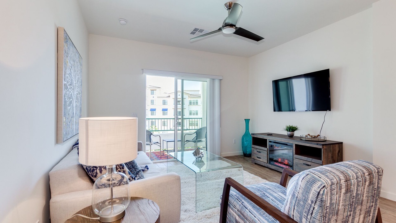 Photo of Livingroom in Ocotillo