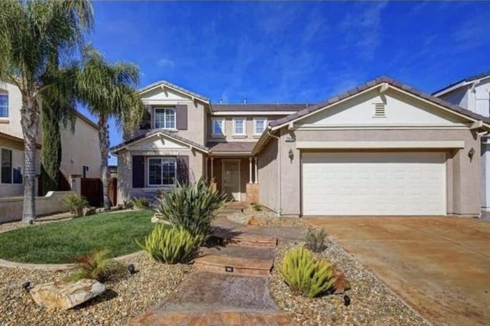 Photo of Outdoor in Menifee