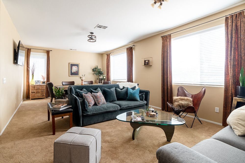 Photo of Livingroom in Menifee