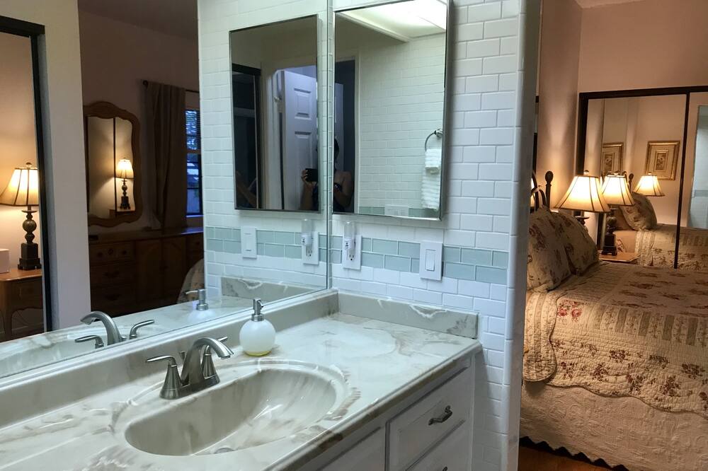 Photo of Bathroom in Palm Springs