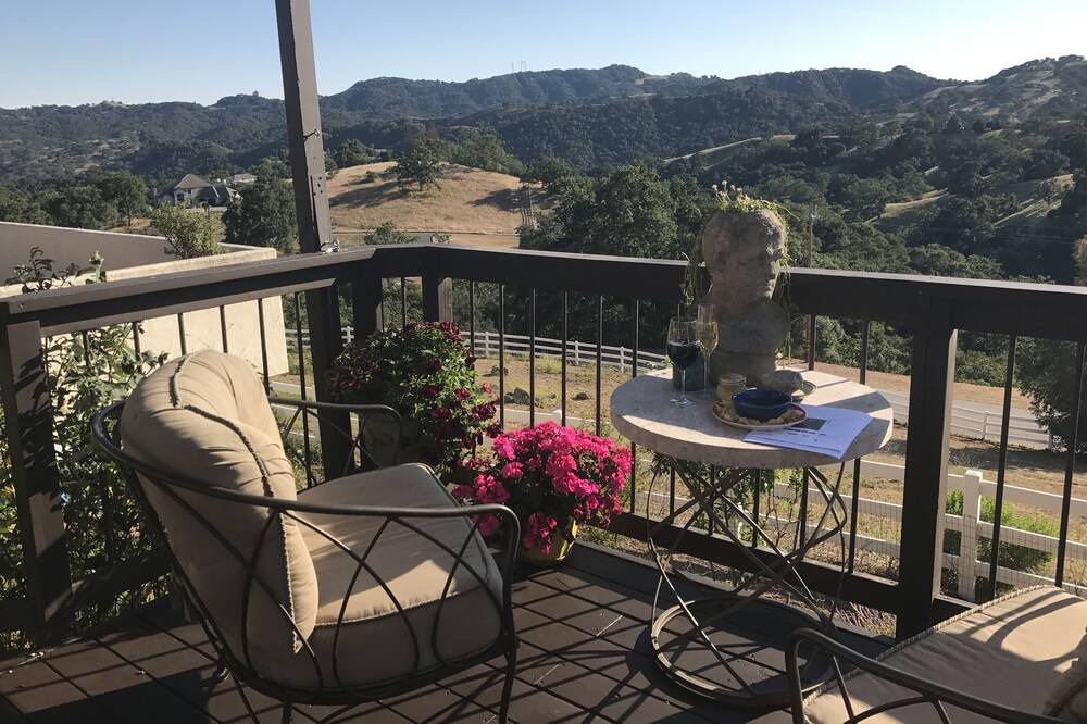 Photo of Patio Balcony in Atascadero