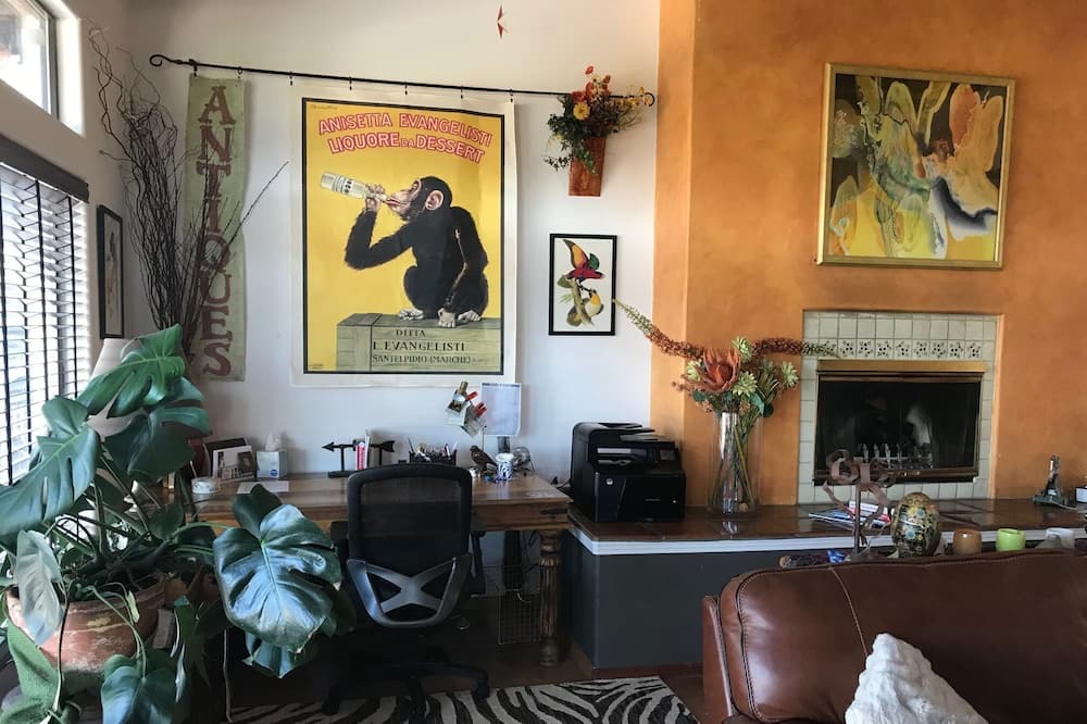 Photo of Bedroom in Atascadero