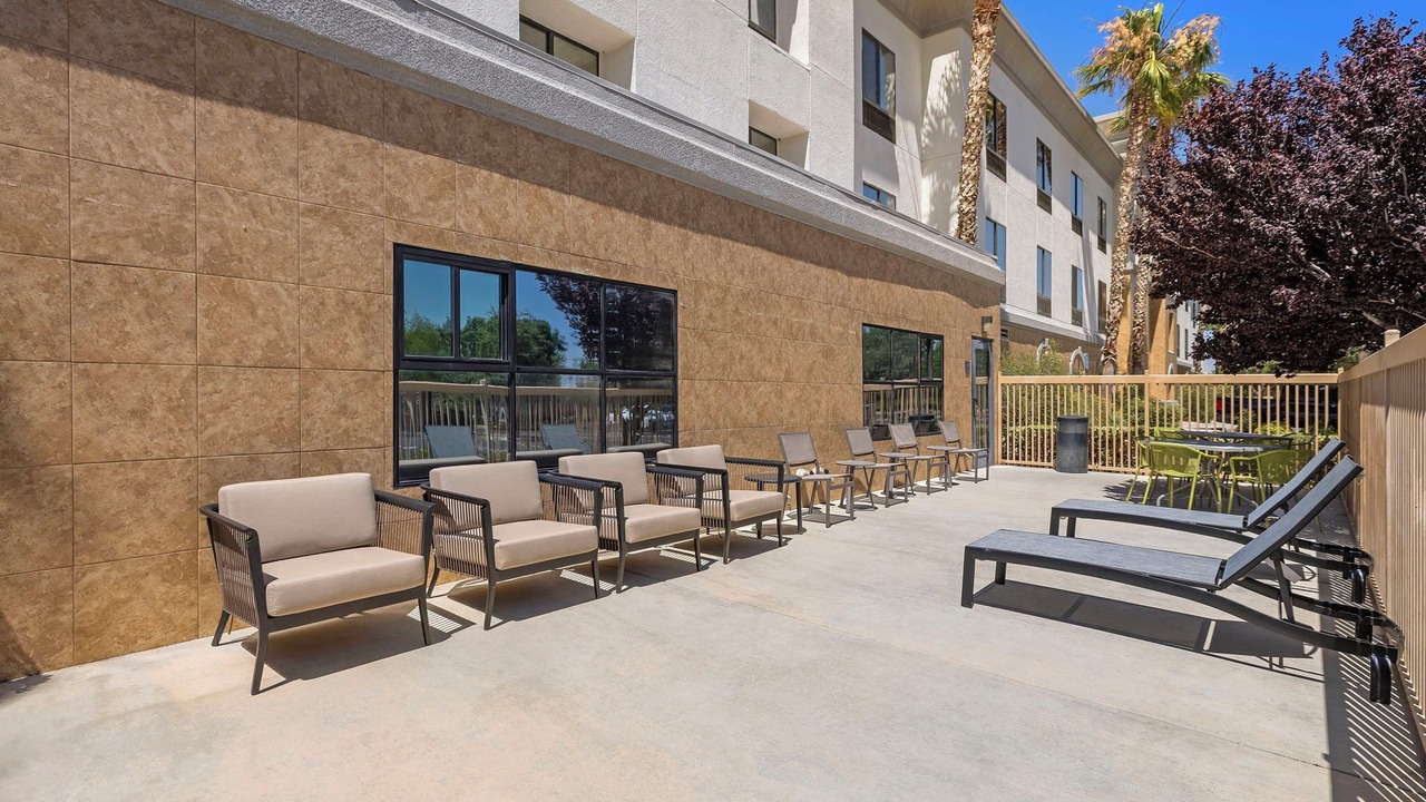 Photo of Patio Balcony in Lancaster