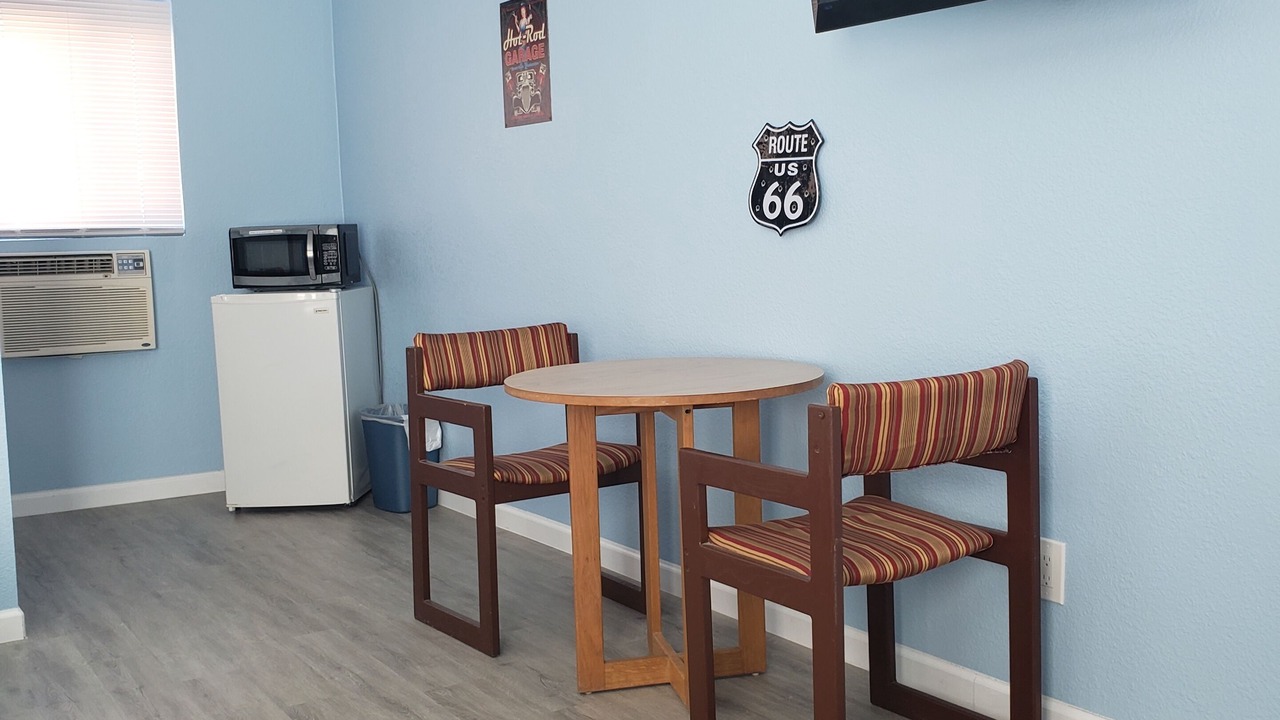 Photo of Livingroom in Seligman