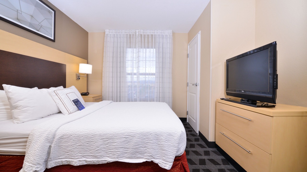 Photo of Bedroom in Green Valley