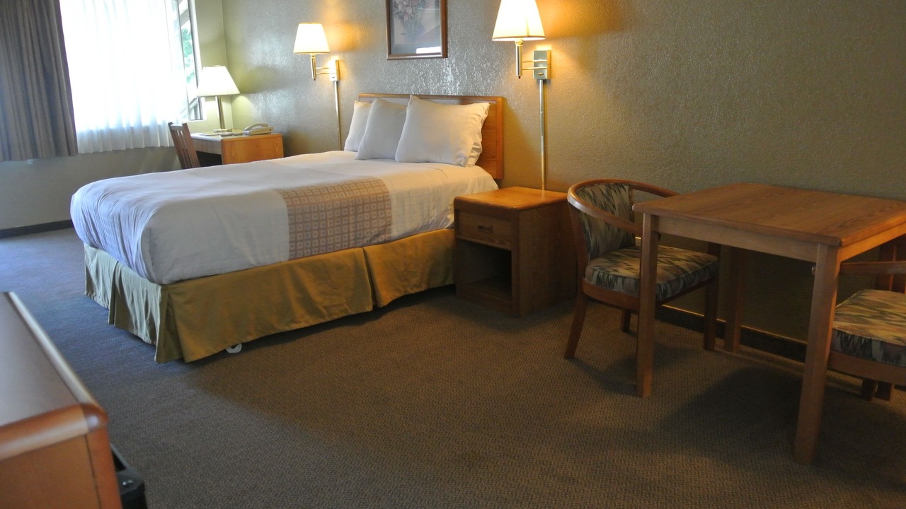 Photo of Bedroom in Atascadero
