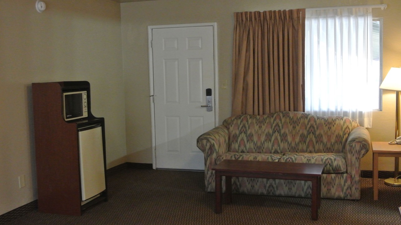 Photo of Bedroom in Atascadero