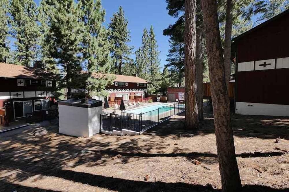 Photo of Others in Al Tahoe