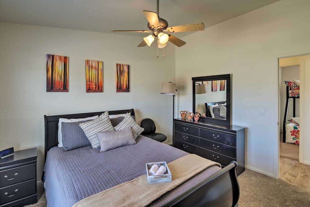 Photo of Bedroom in Sunridge Estates