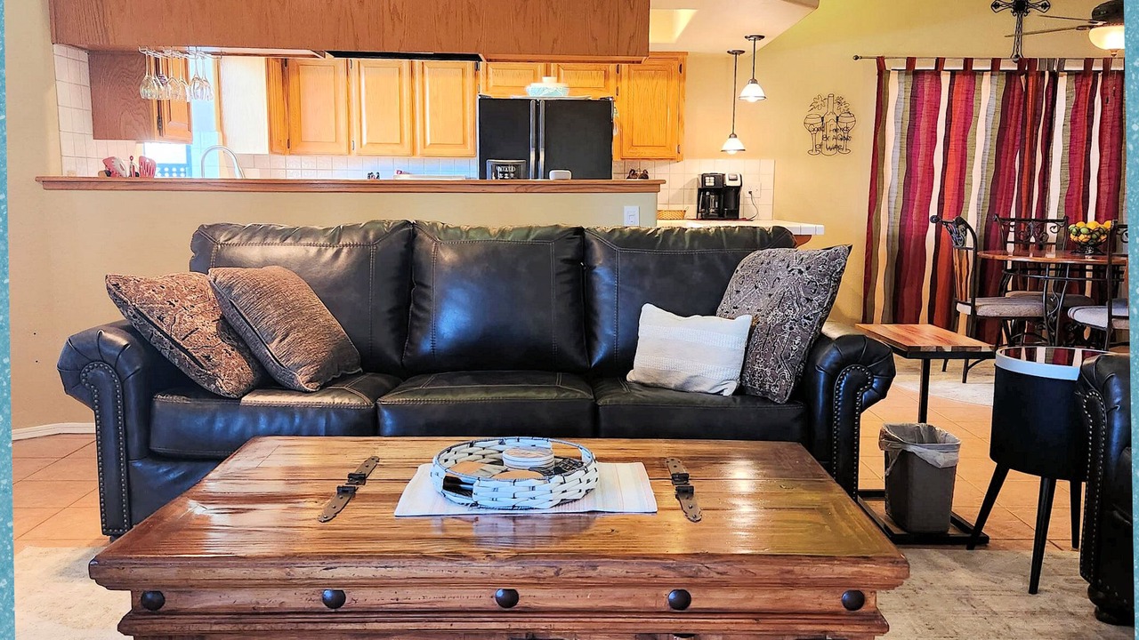 Photo of Livingroom in Bullhead City