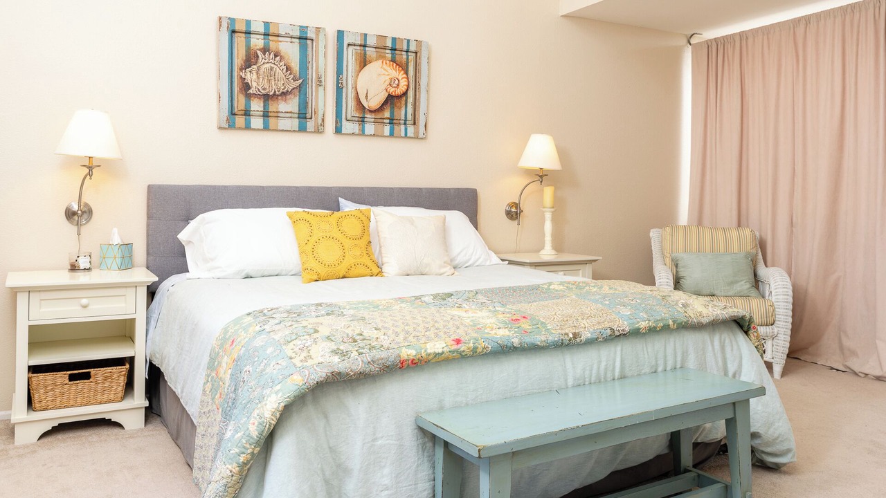 Photo of Bedroom in Solana Beach
