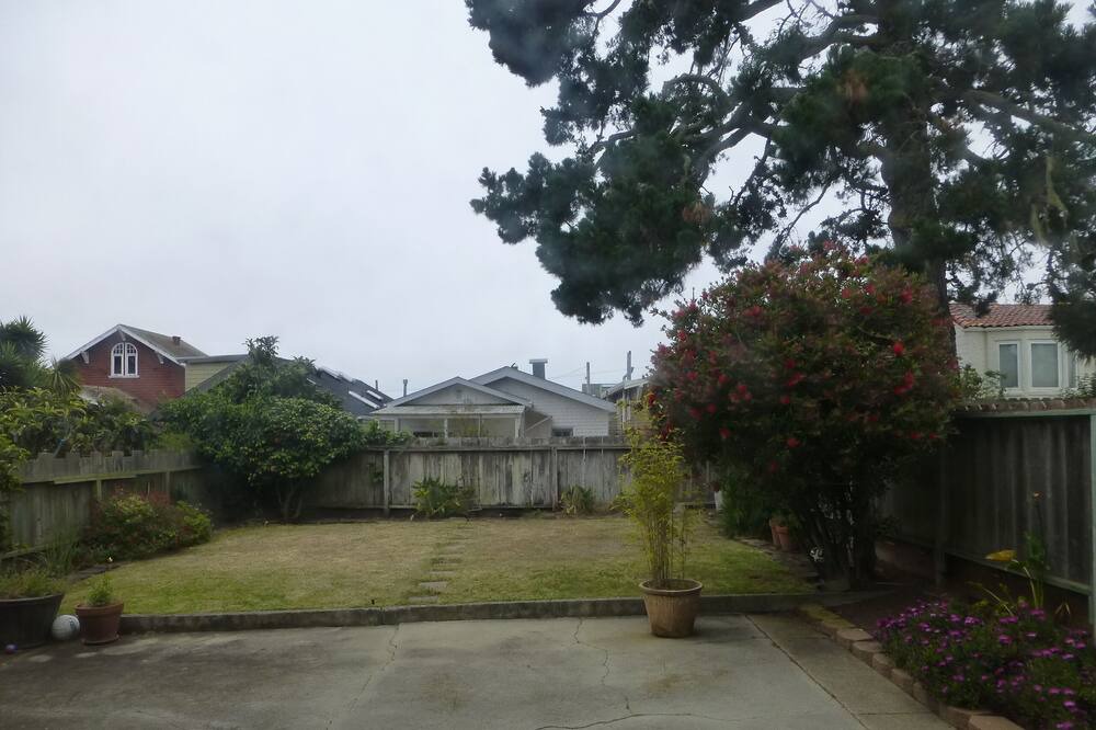 Photo of Outdoor in Parkside