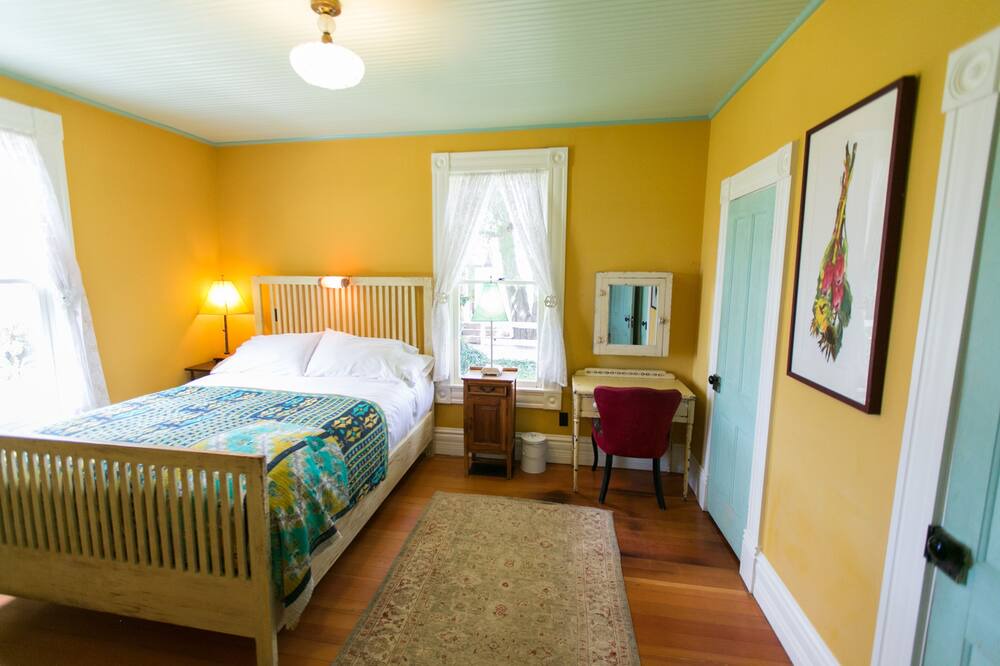 Photo of Bedroom in San Luis Obispo