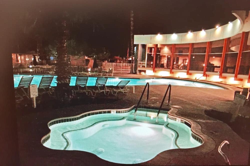 Photo of Others in Twin Palms