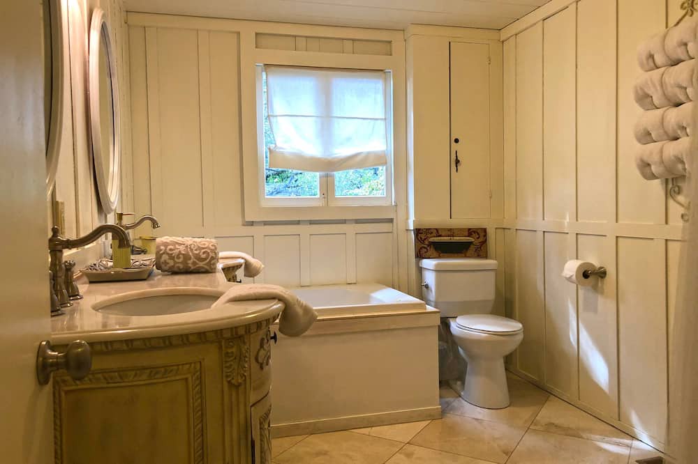 Photo of Bathroom in Southeast Carmel