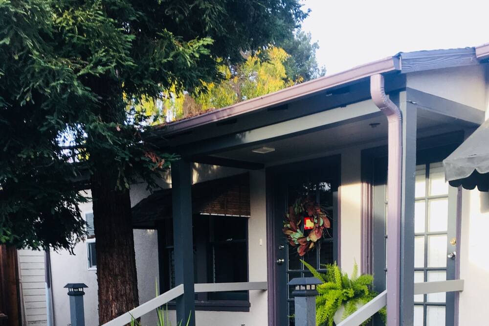 Photo of Others in Martinez
