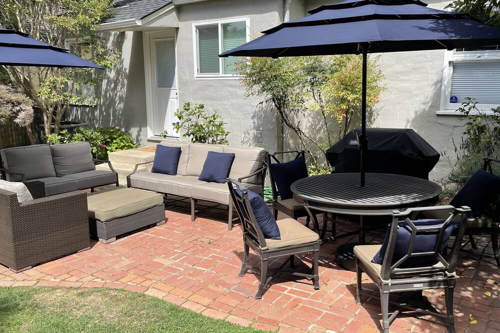 Photo of Patio Balcony in North Central