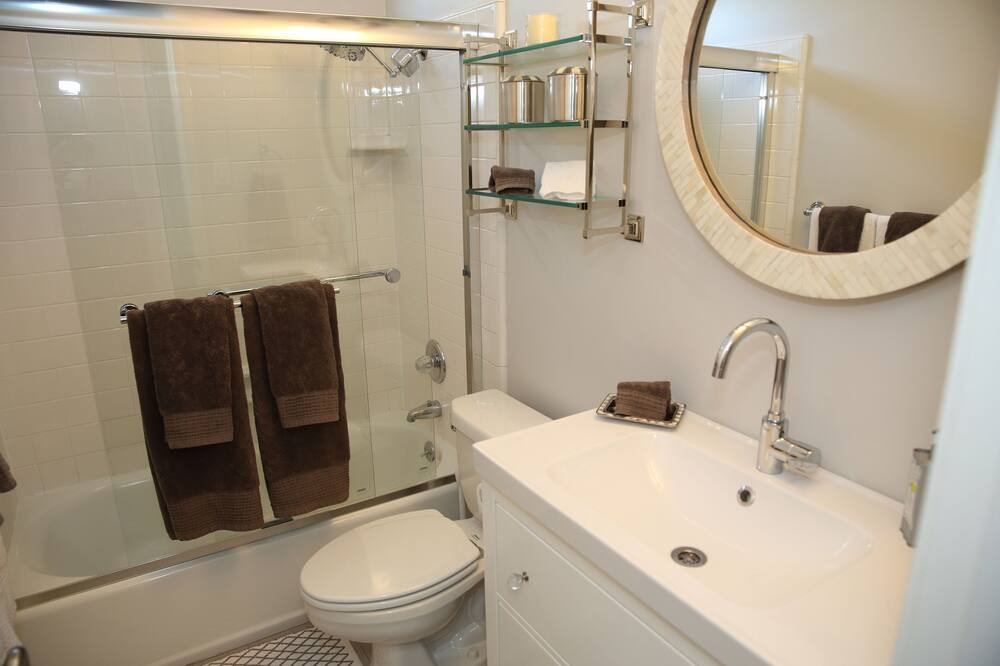 Photo of Bathroom in North Central