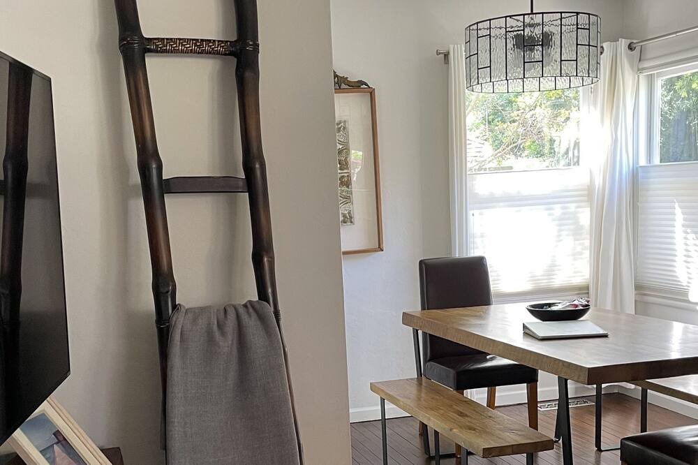 Photo of Bedroom in North Central