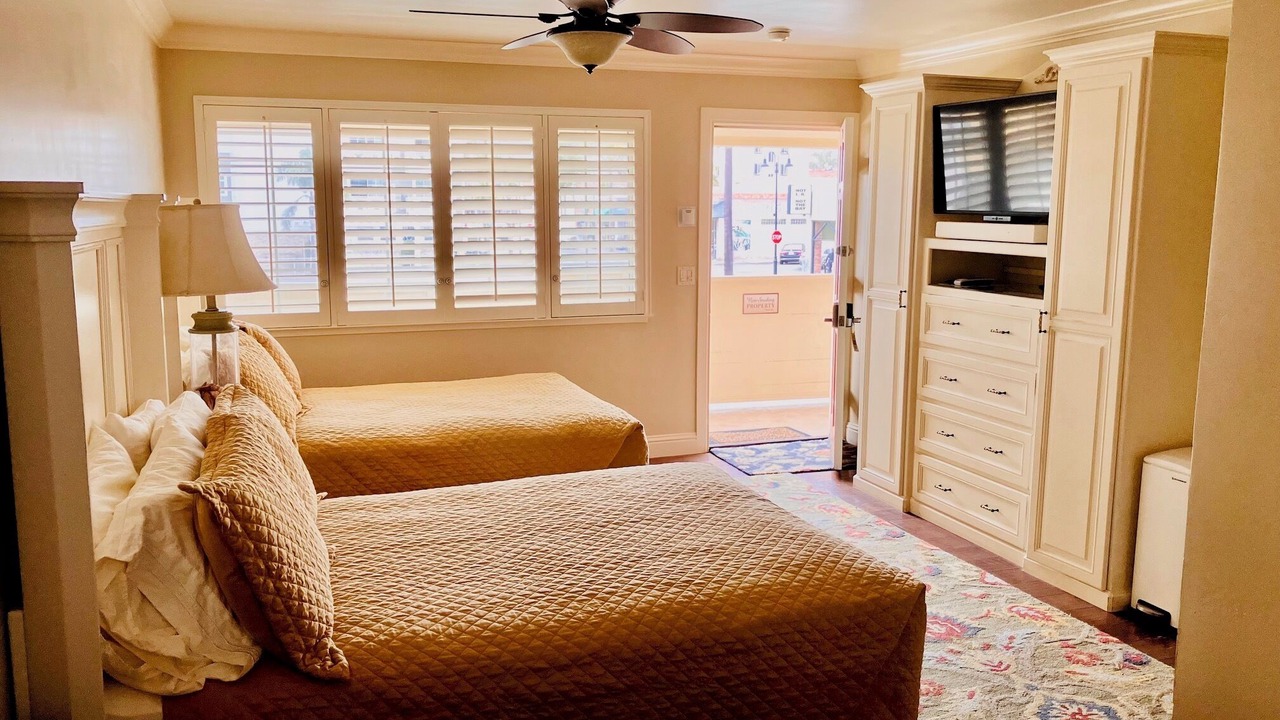 Photo of Bedroom in Downtown