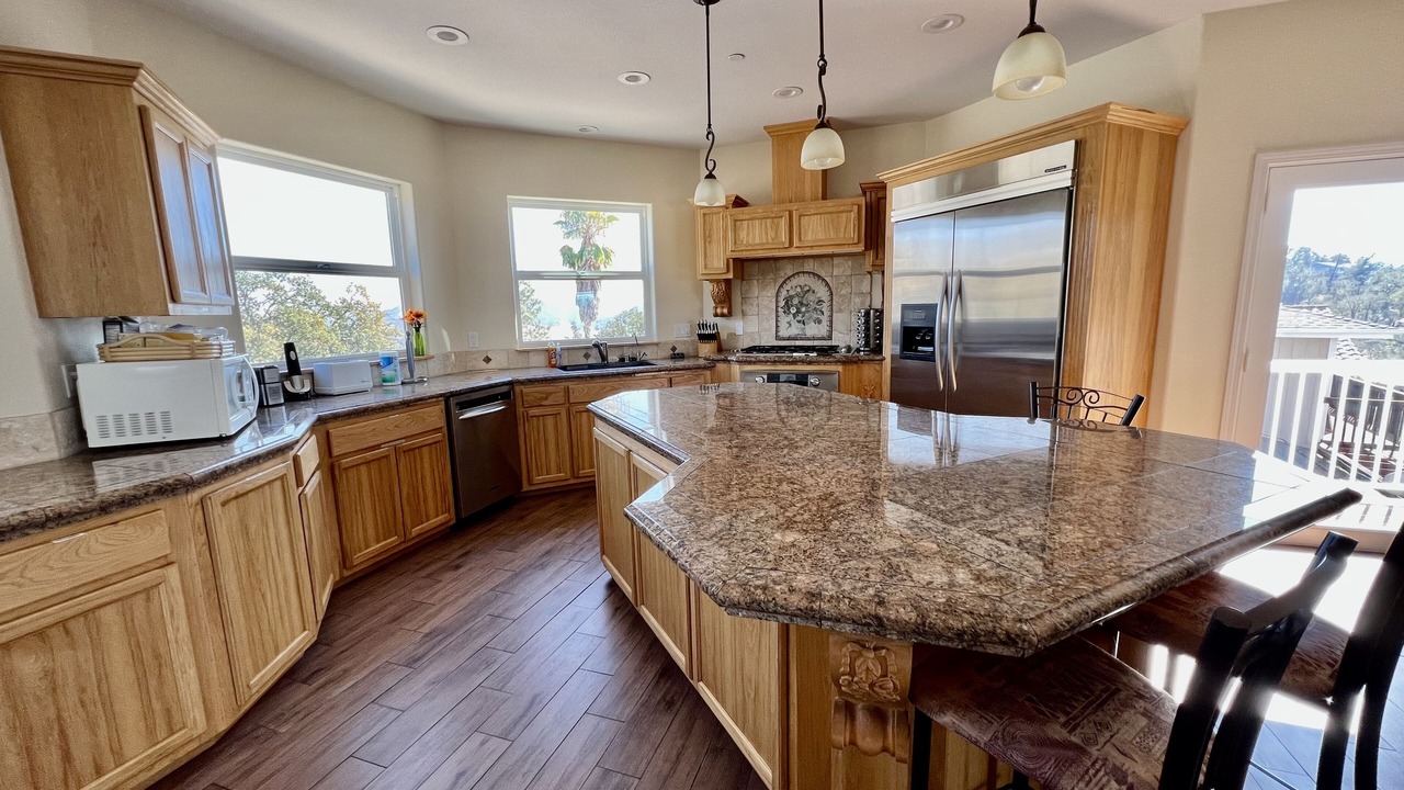 Photo of Kitchen in Oak Shores