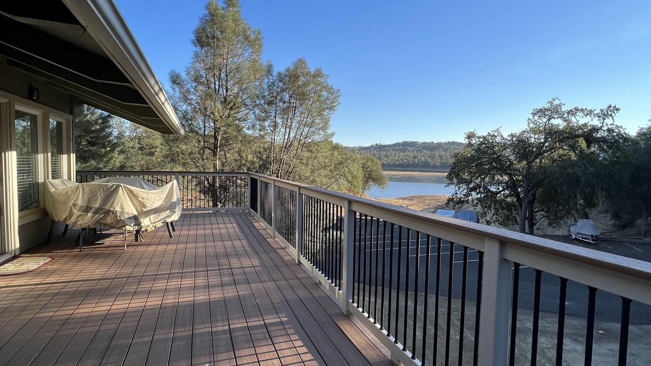 Photo of Outdoor in Oak Shores