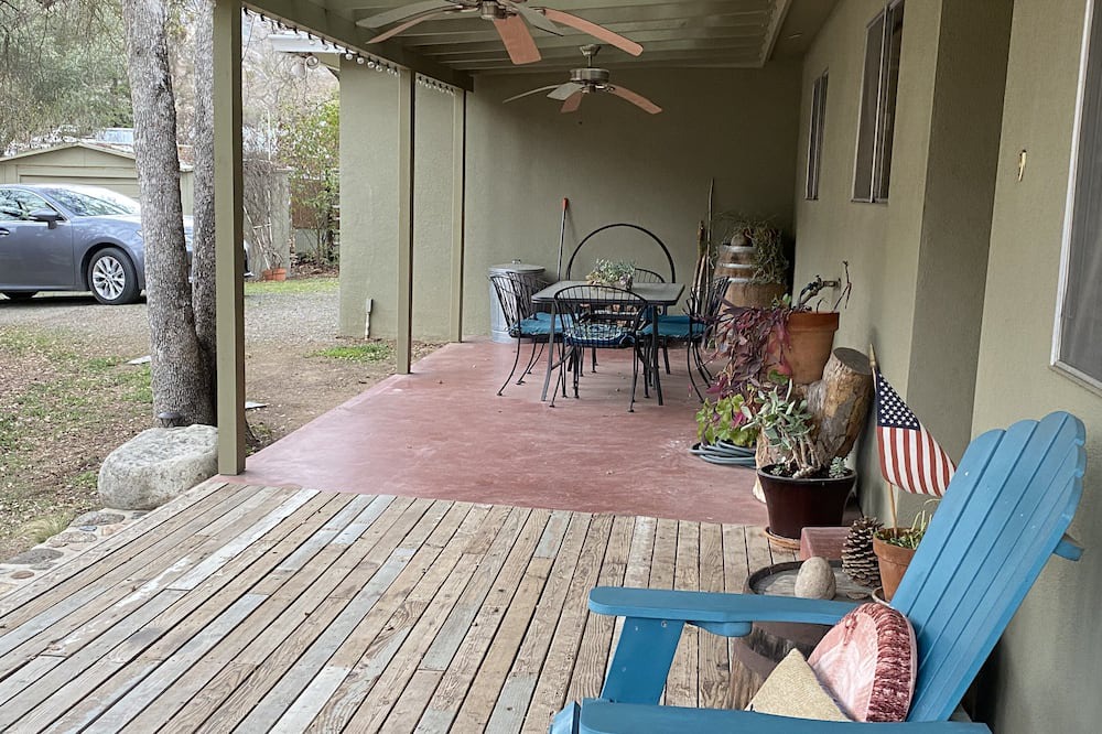 Photo of Patio Balcony in Kaweah