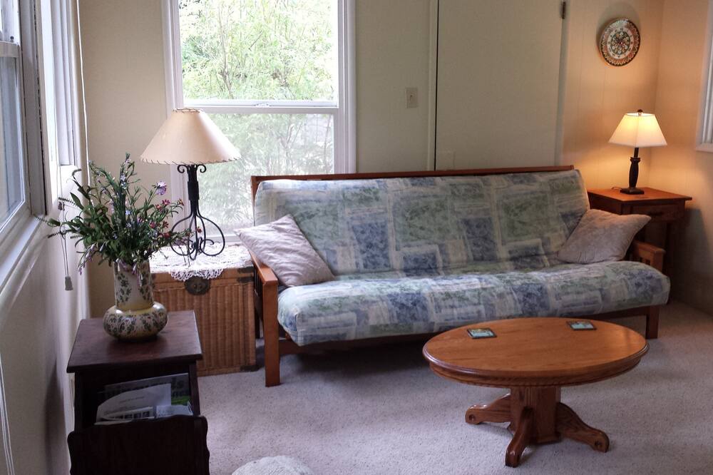 Photo of Livingroom in Talent