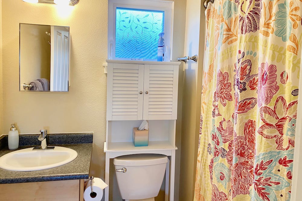 Photo of Bathroom in Chico