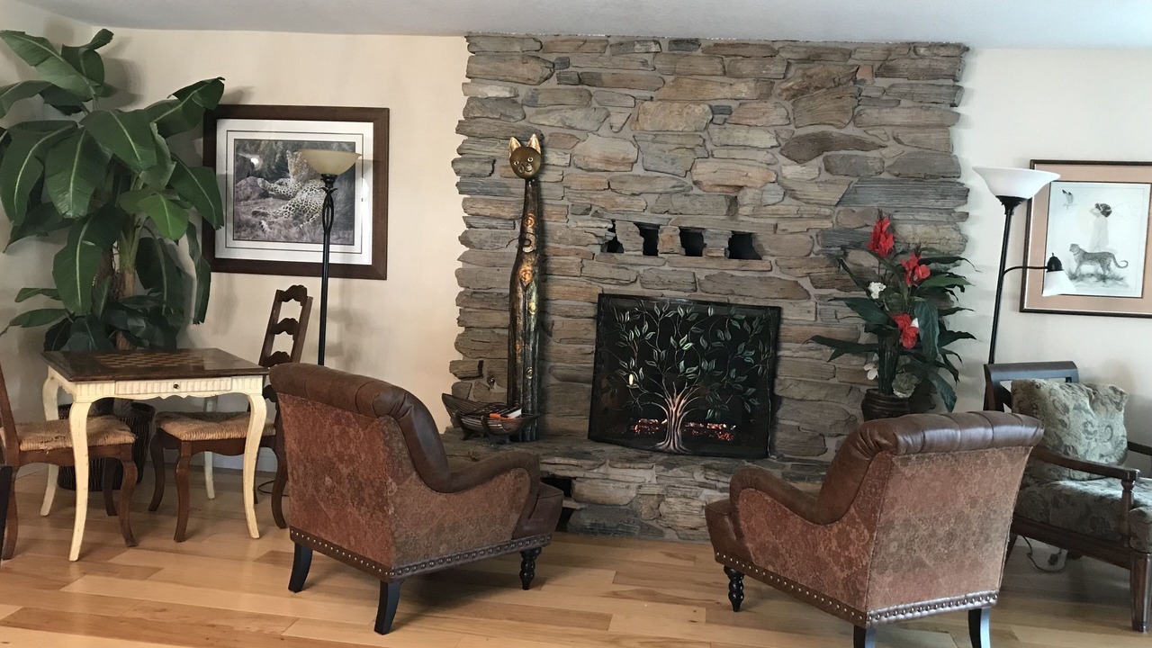 Photo of Livingroom in Yorba Linda