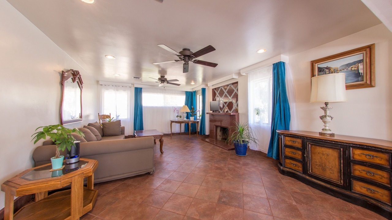 Photo of Livingroom in El Cajon