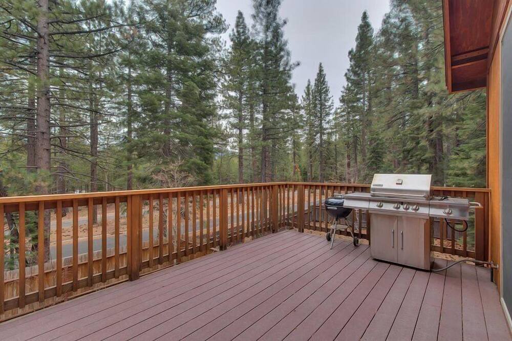 Photo of Others in Tahoe Island