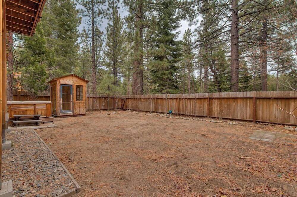 Photo of Others in Tahoe Island